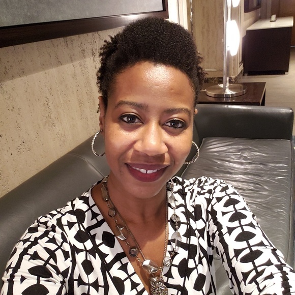 Meet your Posher, Tasha - Picture 2 of 4